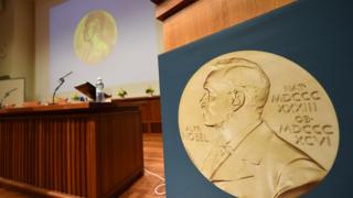 портрет Нобеля