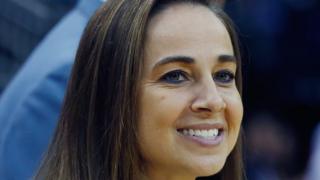 Becky Hammon, antes de un partido de los Spurs.