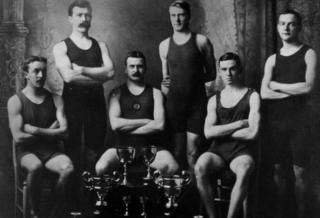 Bank of England Liverpool Swimming Team, 1906-1907