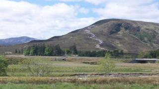 Hill tracks at Ledgowan