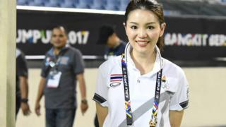 วทันยา วงษ์โอภาสี หรือ "มาดามเดียร์"