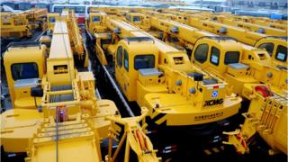 Mechanical equipment in a Chinese port
