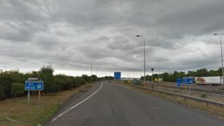 M5 southbound at junction 8