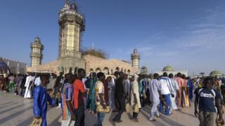 La consternation au sein de la communauté musulmane mouride à l'annonce du décès de Serigne Sidy Makhtar Mbacké