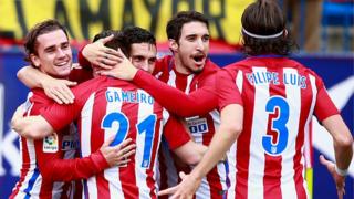 Les joueurs de l'Atletico Madrid jubilant après un but marqué