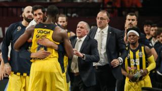 Fenerbahçe Udoh seviniyor