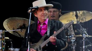 Ca sĩ Bob Dylan