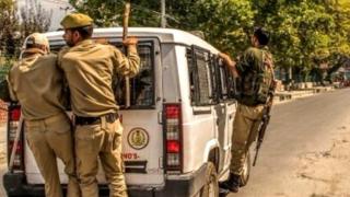 काश्मीरमध्ये मुलांना बेकायदा अटक?