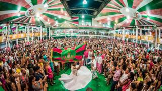Ensaio na quadra da Mangueira
