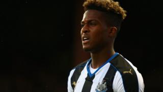 Rolando Aarons