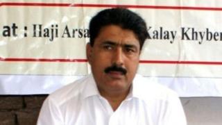 Muganga Afridi arahakana ivyo yagirizwa akavuga ko atigeze aronswa akaryo ko kuburana