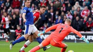 Lokacin gumurzun Everton da Southampton