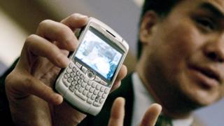 Blackberry "Curve"