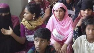কক্সবাজারে আটক রোহিঙ্গাদের একাংশ