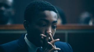 Fotograma de la miniserie "Así nos ven"