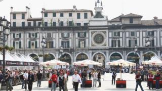 Brescia Piazza della Loggia - file pic