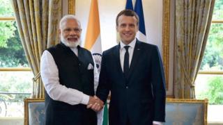 भारत के प्रधानमंत्री नरेंद्र मोदी और फ्रांस के राष्ट्रपति इमैनुएल मैक्रों