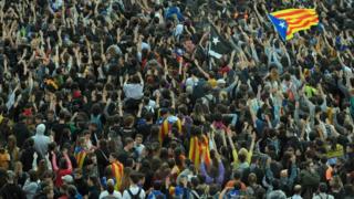 manifestantes en Cataluña.