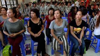 Nữ tù nhân chờ được ân xá trong một trại giam (hình chụp năm 2015)