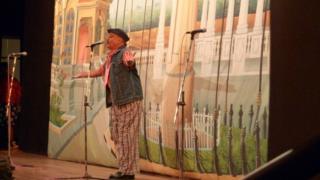 A cantar performing in Goa