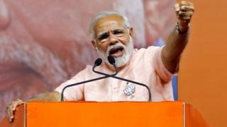 प्रधानमंत्री नरेंद्र मोदी
