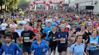 Cardiff Half Marathon runners