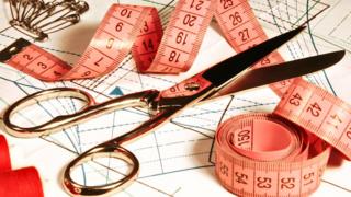 ஒருவேளை உணவுக்கே திண்டாடிய செளபர்ணிகா 300 ரூபாய் முதலீட்டில் சாதனை நாயகியானது எப்படி?