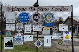 Welcome to New London, Ohio sign