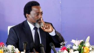 Itegekonshinga risaba ko Perezida Joseph Kabila - uri ku butegetsi kuva mu mwaka wa 2001 - atongera kwiyamamaza