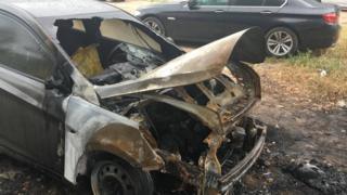 сгоревший автомобиль