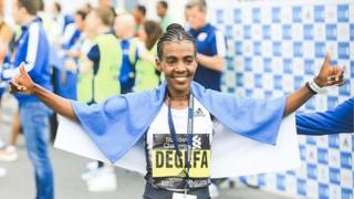 Atileet Warqinesh Dagafaa Maraatoonii Dubaay irratti.