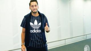 Hakan Çalhanoğlu Milan'a transferi