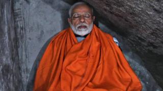 नरेंद्र मोदी