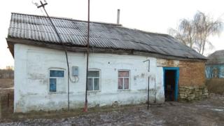 Мигрантлар мана уй ичида ис газидан заҳарланганлари тахмин қилинмоқда.
