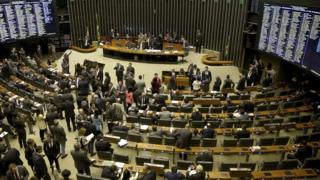 Sessão da Câmara em junho de 2017