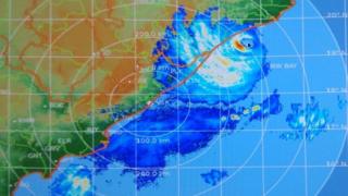 తుపాను గమనం
