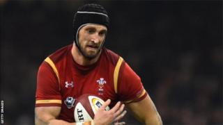 Luke Charteris