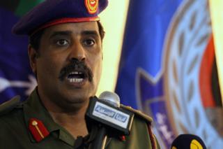 Human Right Watch, accuse les forces de l'armée nationale libyenne de graves violations des droits de l'homme et de crimes de guerres l'homme à Benghazi.