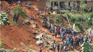 Bafoussam landslide: Authorities say deh komot 37 die bodi dem