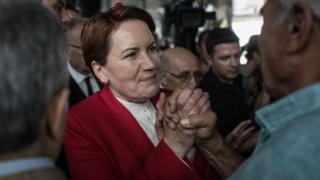 Akşener