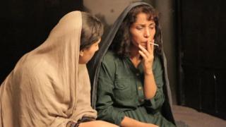 رویا سادات