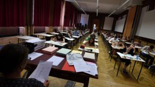 imtahan, SAT, Bakı, Bakıda keçirilən beynəlxalq imtahan təxirə salınıb, exam