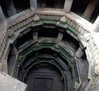 દાદા હરિર વાવ