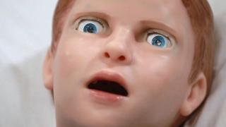 Hal, el paciente robot