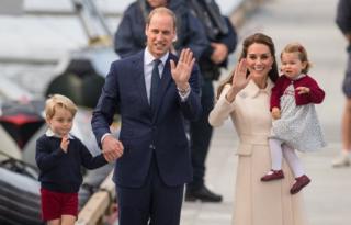 Волна королевской семьи в Канаде в 2016 году