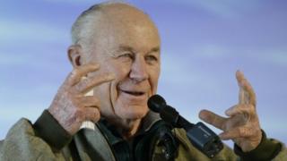 Chuck Yeager speaks to the public in December 2003