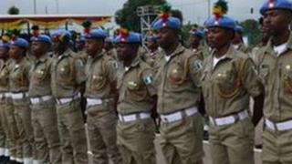 Ajọ Peace Corps to lọwọọwọ