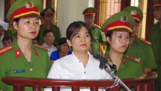 Bà Trần Thị Nga