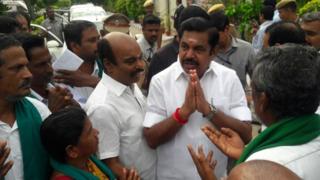 Farmers meet CM
