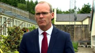 Stormont talks: Simon Coveney warns time ‘running out’